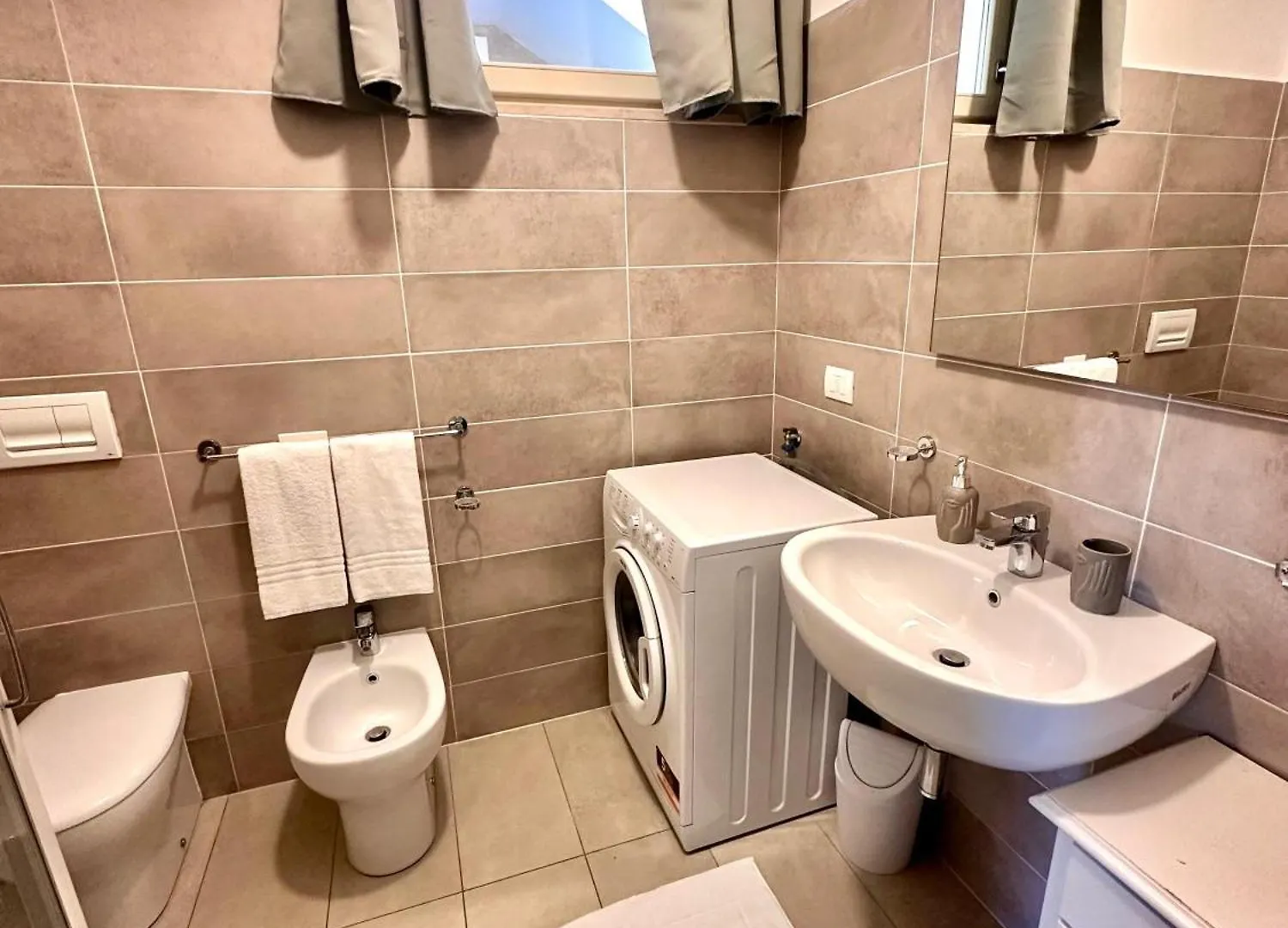 Quadrivium Home Relax كاستلْنْيوفو ديل غارد شقة